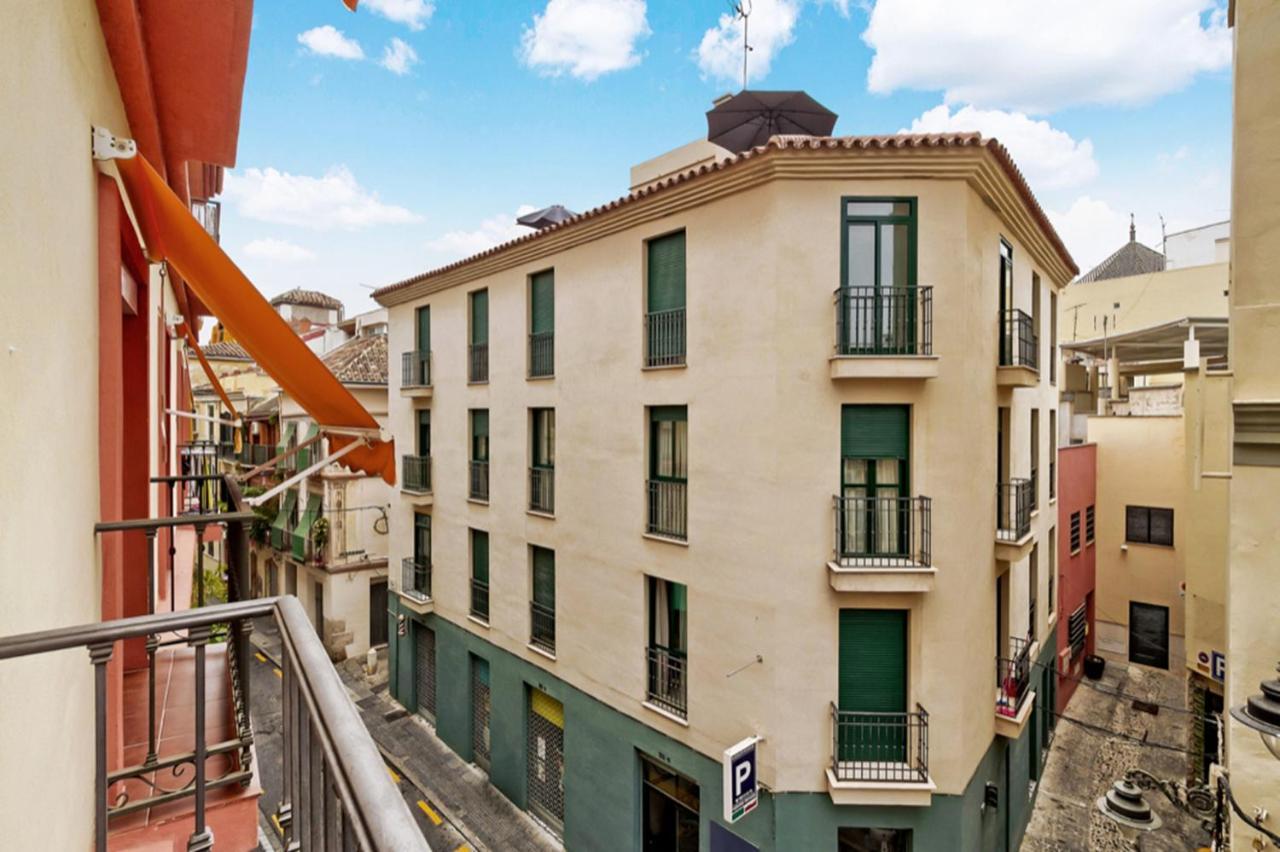 Апартаменты Del Parque Flats - Ollerias 3 Малага Экстерьер фото