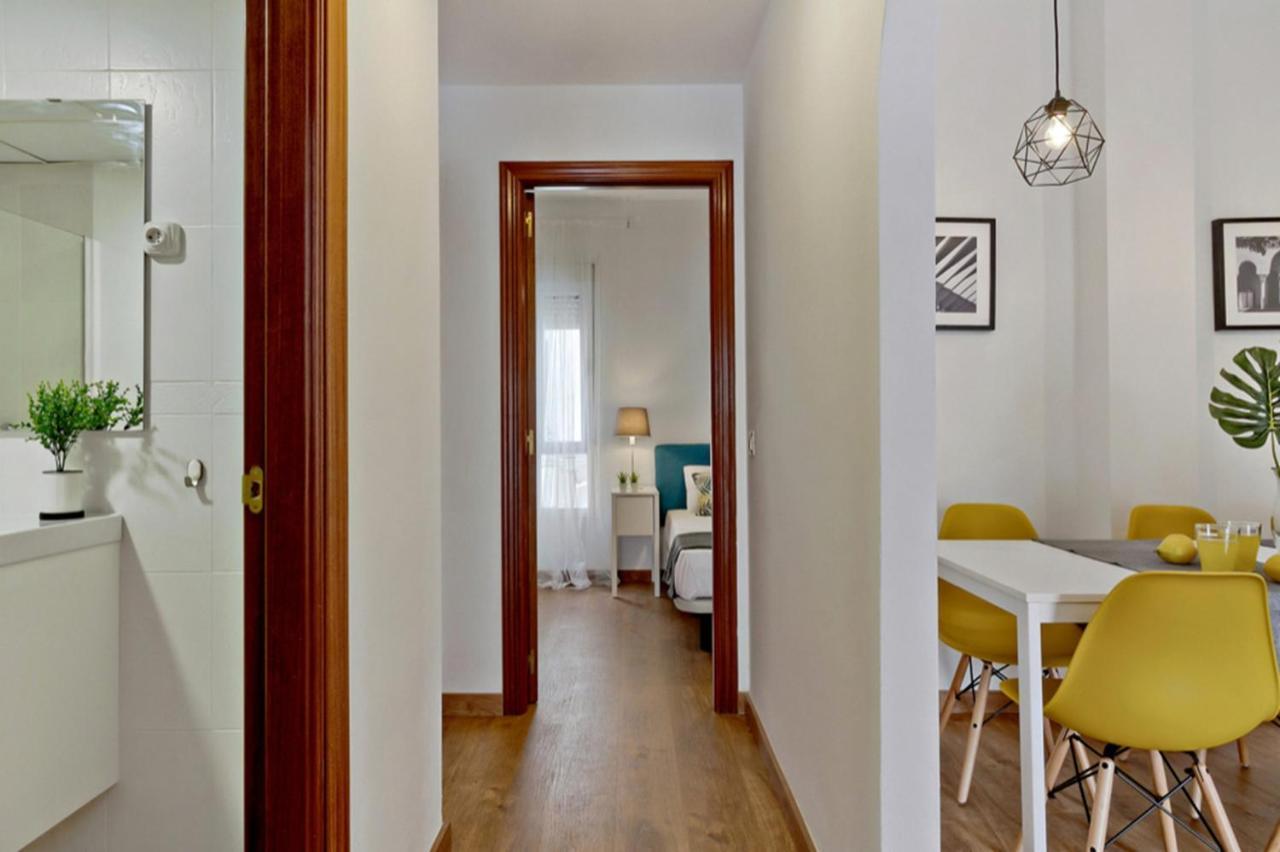 Апартаменты Del Parque Flats - Ollerias 3 Малага Экстерьер фото